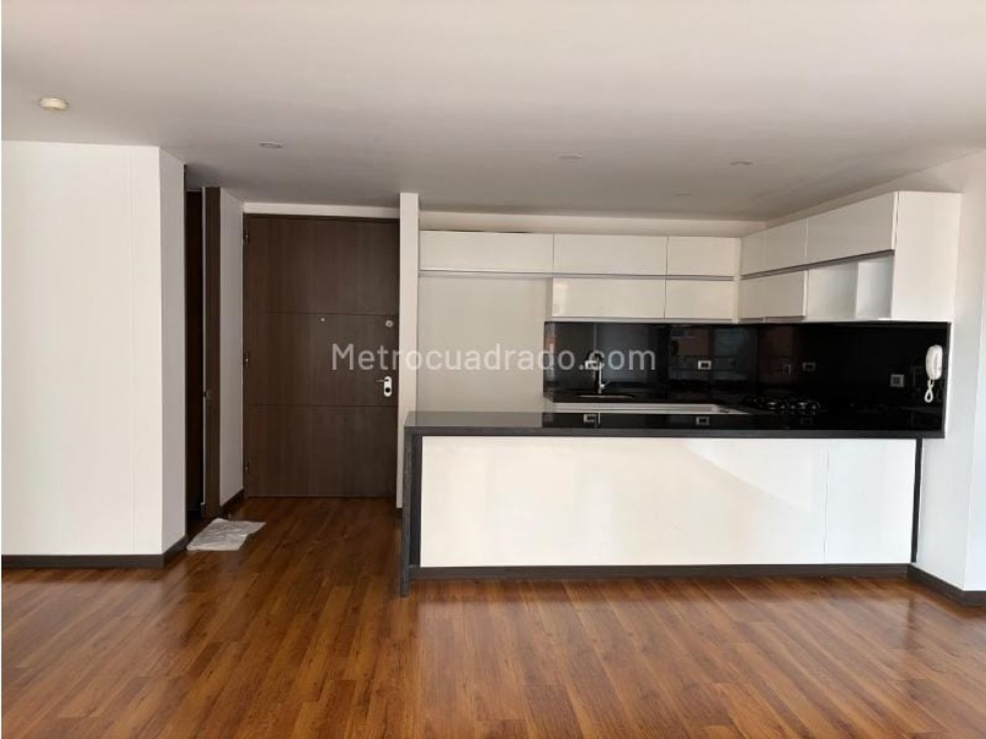 Foto 2 de 10: Apartamento en El Plan, Bogotá D.C.