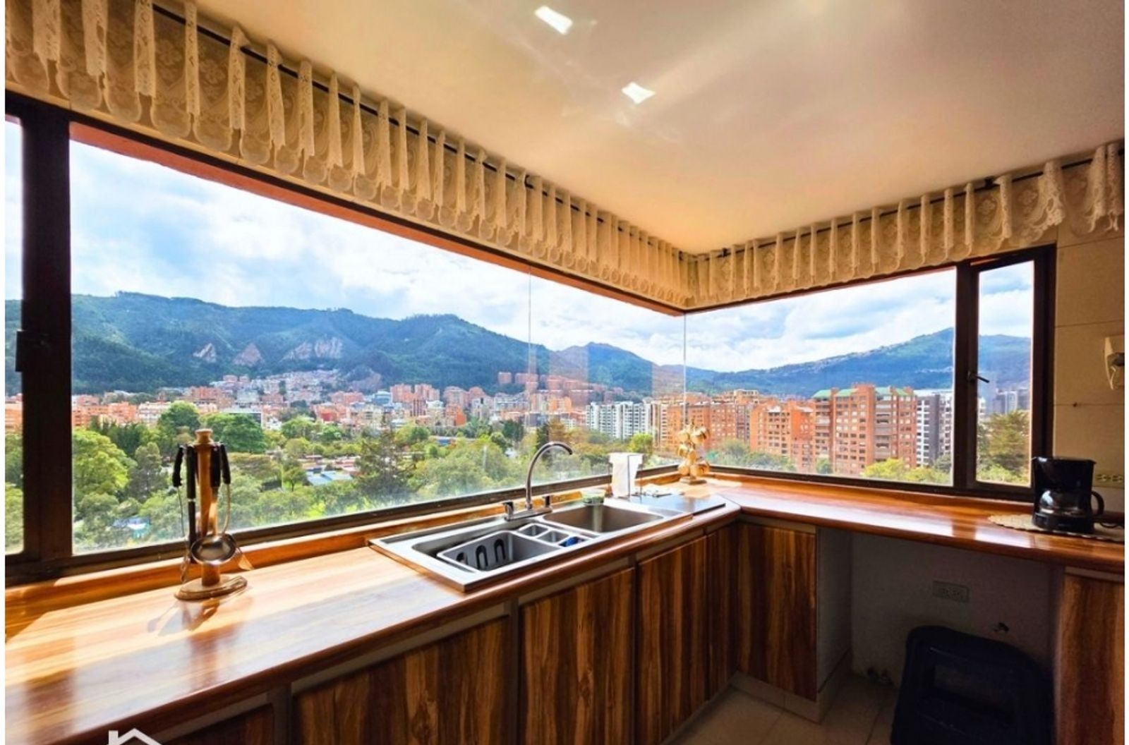 Foto 5 de 20: Apartamento en Santa Bárbara Occidental, Bogotá D.C.