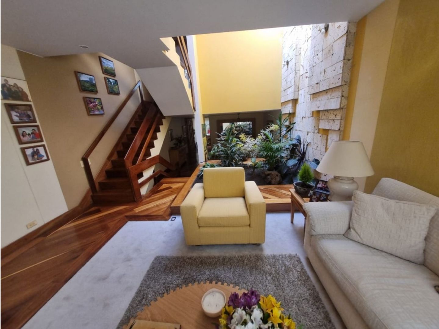 Foto 1 de 20: Casa en La Cabrera, Bogotá D.C.